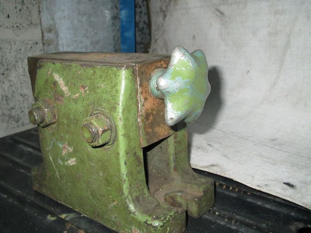 задняя бабка высота до оси 120 ширина 90 длина 190